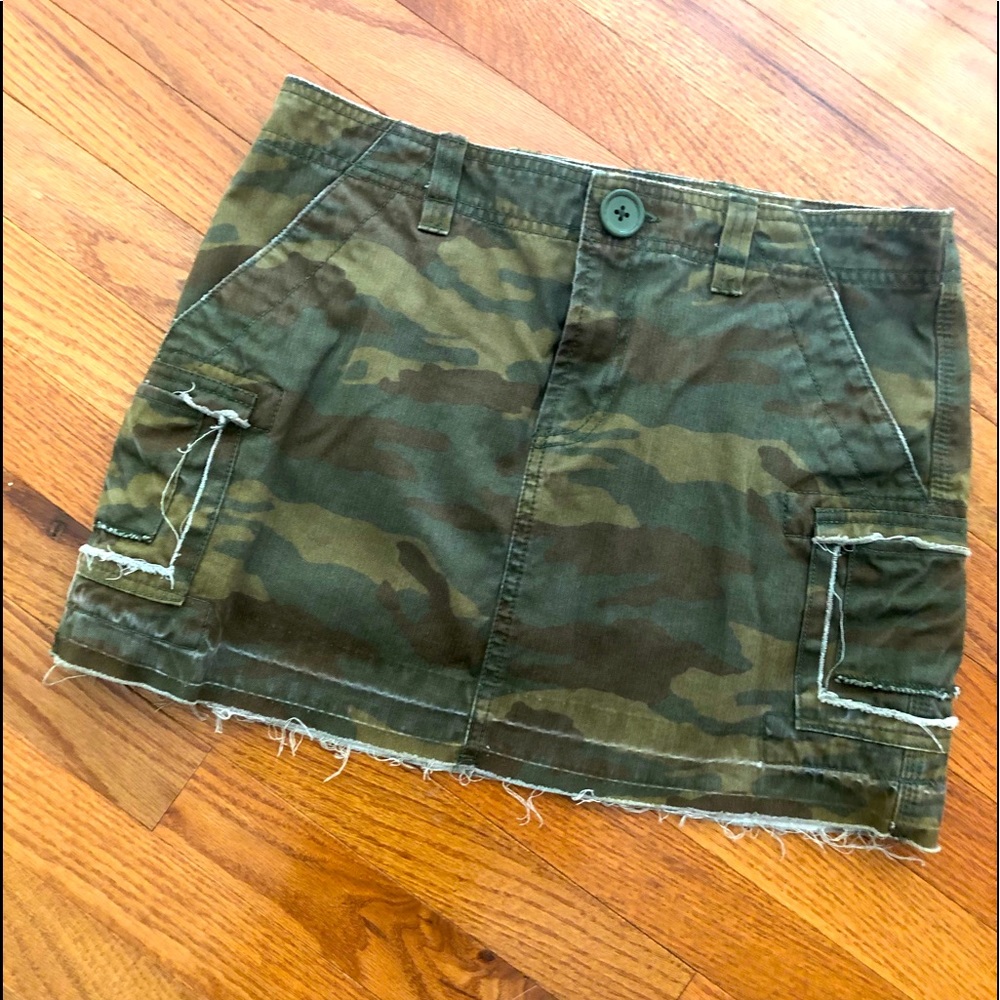 One day sale! Old Navy Camouflaged Jean Skirt